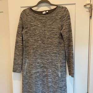 Gap grey jersey dress with zipper pocket